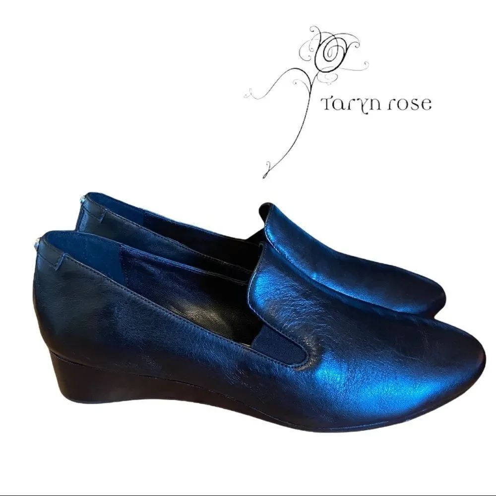 New in Box Taryn Rose Weatherproof Claudia Dress Calf Black Shoes Wedges 9.5